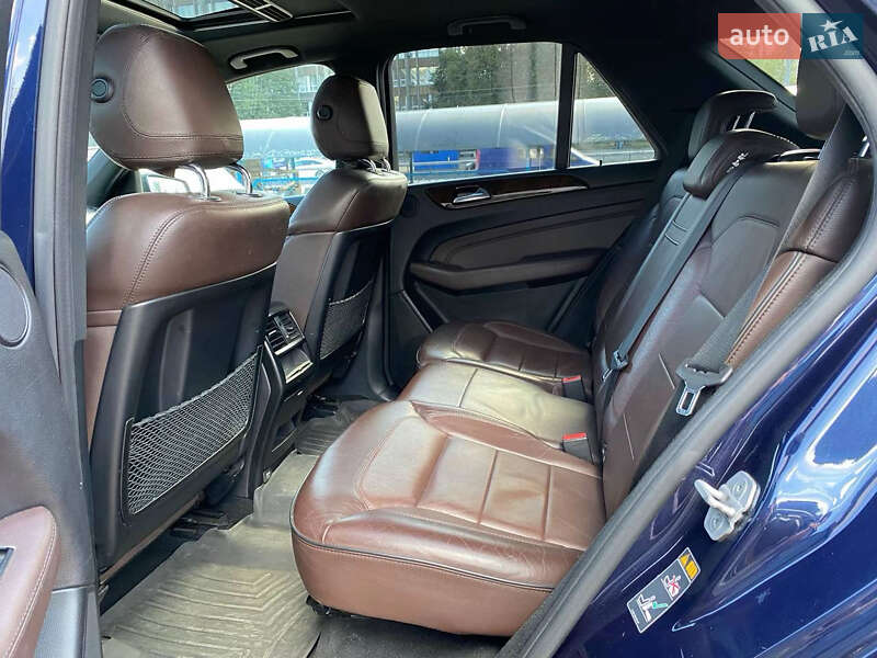 Внедорожник / Кроссовер Mercedes-Benz M-Class 2013 в Киеве