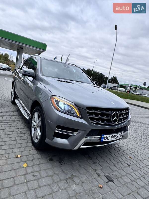 Mercedes-Benz M-Class 2015