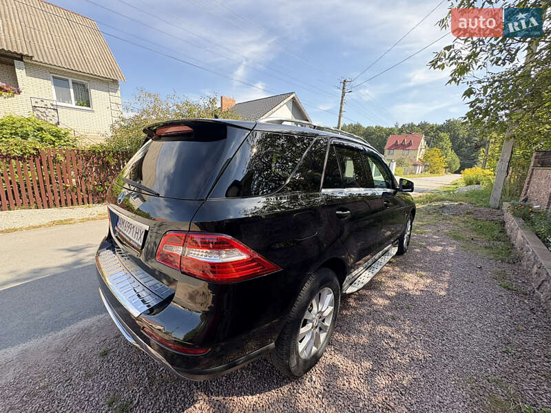 Внедорожник / Кроссовер Mercedes-Benz M-Class 2012 в Житомире фото 5 Внедорожник / Кроссовер Mercedes-Benz M-Class 2012 в Житомире