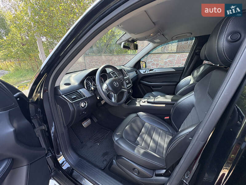 Внедорожник / Кроссовер Mercedes-Benz M-Class 2012 в Житомире фото 10 Внедорожник / Кроссовер Mercedes-Benz M-Class 2012 в Житомире