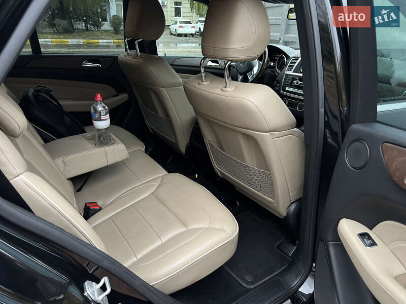 Внедорожник / Кроссовер Mercedes-Benz M-Class 2012 в Киеве фото 34 Внедорожник / Кроссовер Mercedes-Benz M-Class 2012 в Киеве