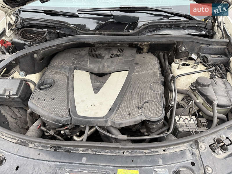 Внедорожник / Кроссовер Mercedes-Benz M-Class 2011 в Запорожье