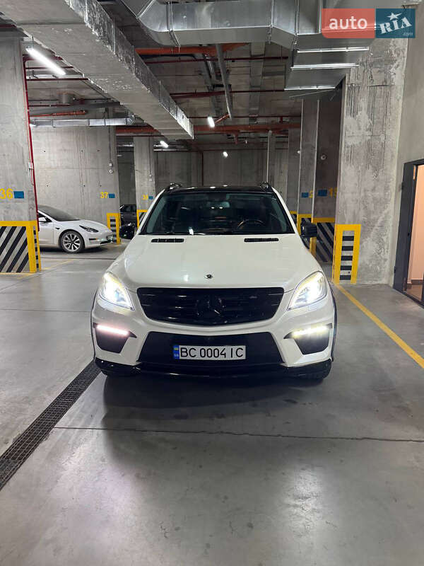Позашляховик / Кросовер Mercedes-Benz M-Class 2013 в Львові фото 5 Позашляховик / Кросовер Mercedes-Benz M-Class 2013 в Львові