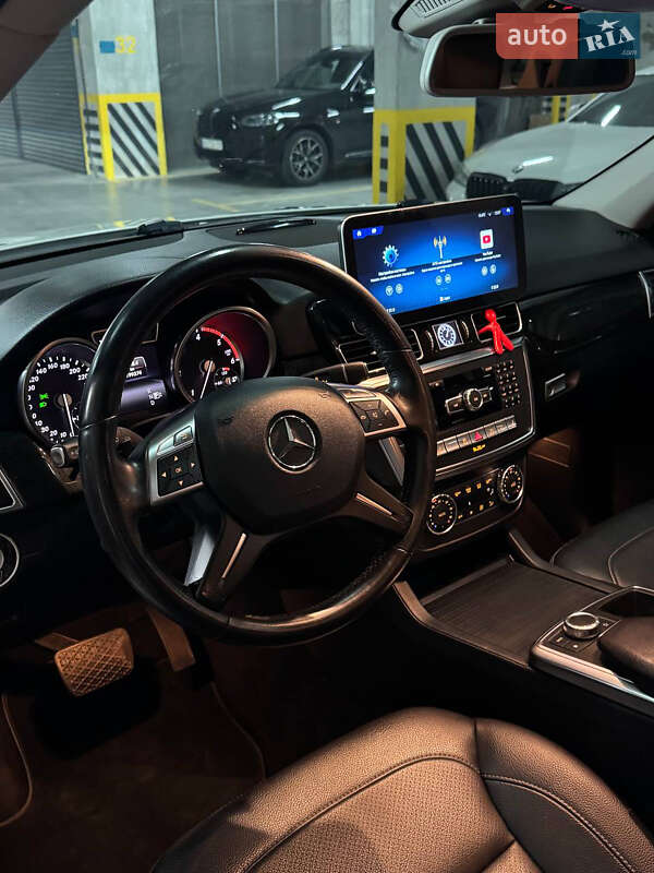 Позашляховик / Кросовер Mercedes-Benz M-Class 2013 в Львові фото 7 Позашляховик / Кросовер Mercedes-Benz M-Class 2013 в Львові
