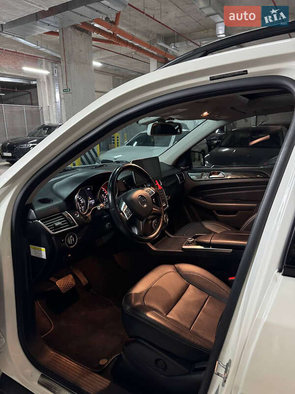 Позашляховик / Кросовер Mercedes-Benz M-Class 2013 в Львові фото 9 Позашляховик / Кросовер Mercedes-Benz M-Class 2013 в Львові