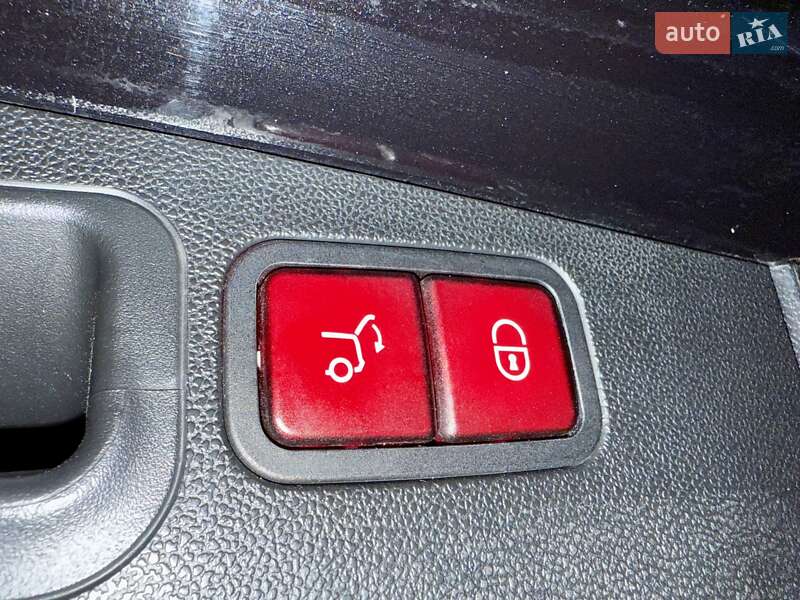 Внедорожник / Кроссовер Mercedes-Benz M-Class 2008 в Одессе фото 66 Внедорожник / Кроссовер Mercedes-Benz M-Class 2008 в Одессе