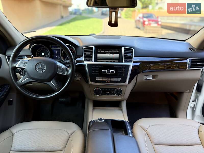 Позашляховик / Кросовер Mercedes-Benz M-Class 2013 в Рівному фото 21 Позашляховик / Кросовер Mercedes-Benz M-Class 2013 в Рівному