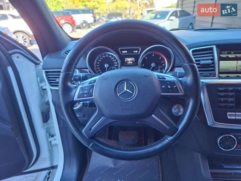 Внедорожник / Кроссовер Mercedes-Benz M-Class 2014 в Одессе фото 16 Внедорожник / Кроссовер Mercedes-Benz M-Class 2014 в Одессе