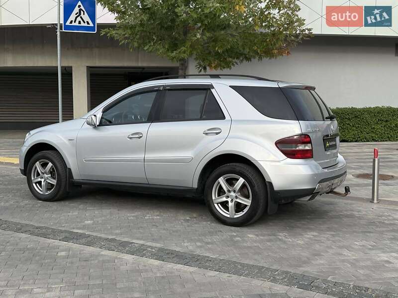 Внедорожник / Кроссовер Mercedes-Benz M-Class 2008 в Киеве фото 4 Внедорожник / Кроссовер Mercedes-Benz M-Class 2008 в Киеве