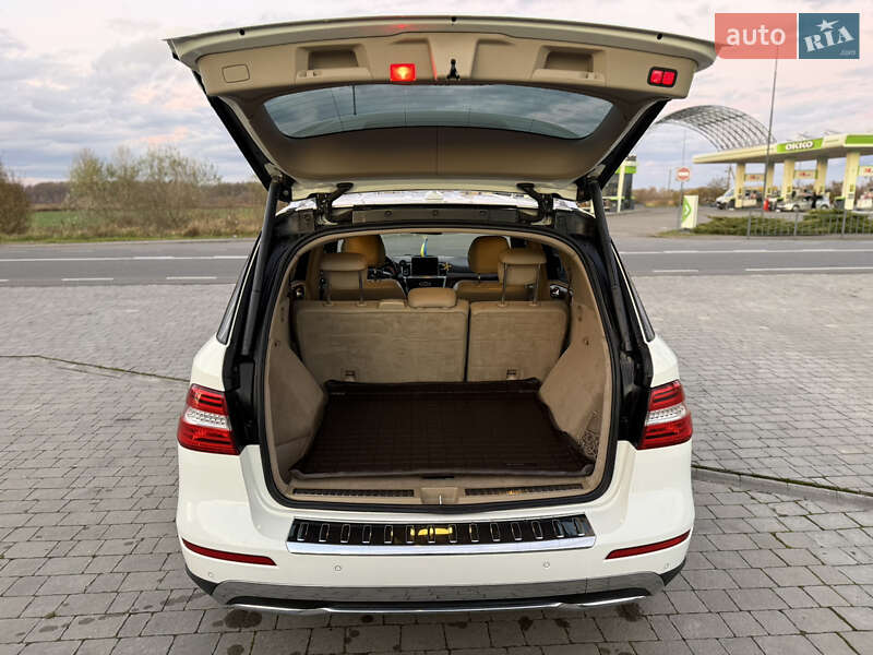 Внедорожник / Кроссовер Mercedes-Benz M-Class 2013 в Снятине фото 9 Внедорожник / Кроссовер Mercedes-Benz M-Class 2013 в Снятине