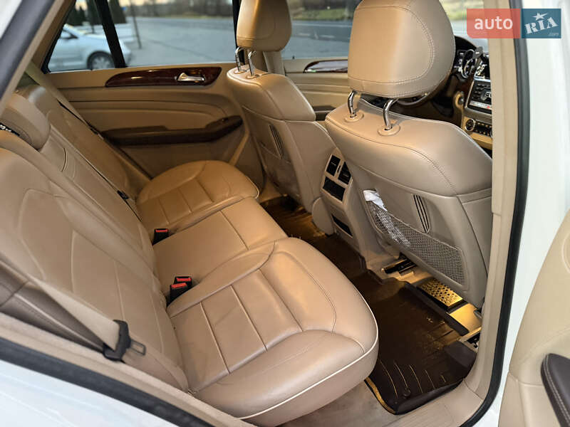 Внедорожник / Кроссовер Mercedes-Benz M-Class 2013 в Снятине фото 13 Внедорожник / Кроссовер Mercedes-Benz M-Class 2013 в Снятине