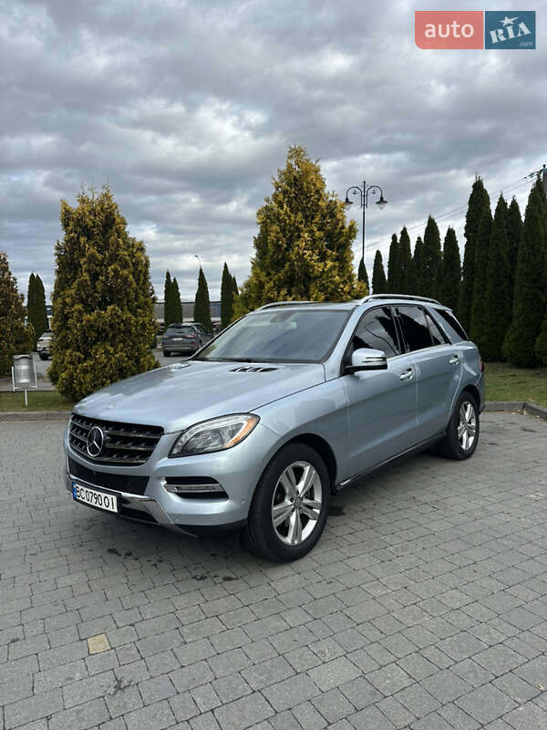 Внедорожник / Кроссовер Mercedes-Benz M-Class 2015 в Львове фото 5 Внедорожник / Кроссовер Mercedes-Benz M-Class 2015 в Львове