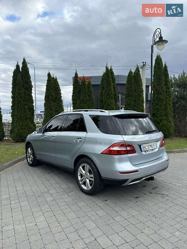 Внедорожник / Кроссовер Mercedes-Benz M-Class 2015 в Львове фото 8 Внедорожник / Кроссовер Mercedes-Benz M-Class 2015 в Львове