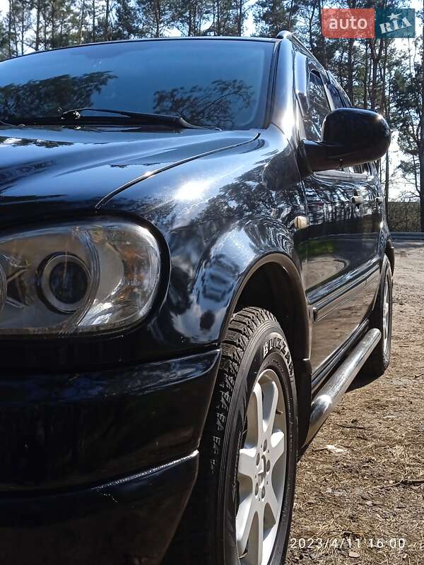 Позашляховик / Кросовер Mercedes-Benz M-Class 2001 в Володимирі фото 3 Позашляховик / Кросовер Mercedes-Benz M-Class 2001 в Володимирі