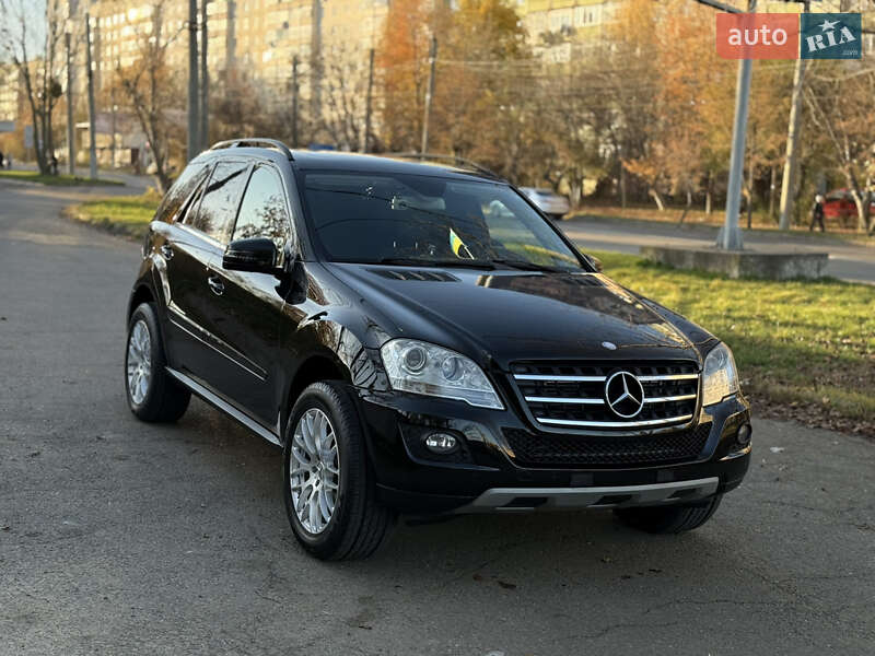 Mercedes-Benz M-Class 2008 Mercedes-Benz M-Class 2008