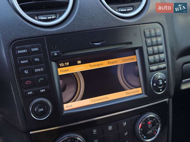 Позашляховик / Кросовер Mercedes-Benz M-Class 2010 в Тернополі