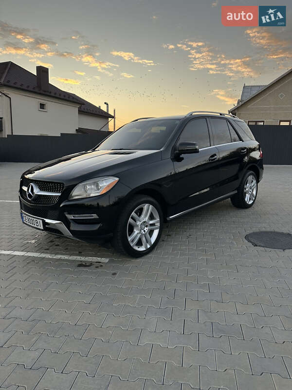 Внедорожник / Кроссовер Mercedes-Benz M-Class 2013 в Черновцах