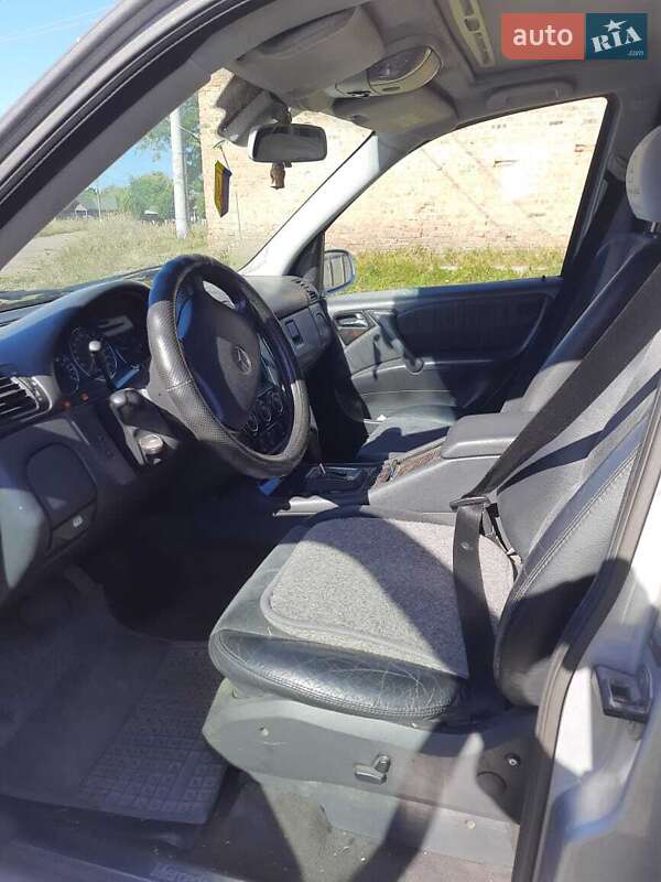 Внедорожник / Кроссовер Mercedes-Benz M-Class 2005 в Каневе фото 8 Внедорожник / Кроссовер Mercedes-Benz M-Class 2005 в Каневе