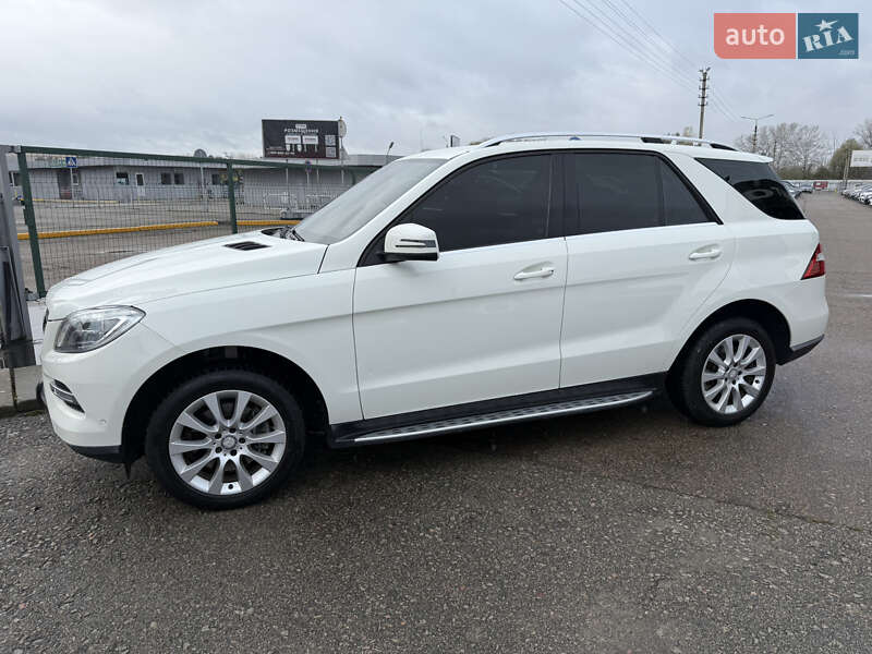 Внедорожник / Кроссовер Mercedes-Benz M-Class 2013 в Киеве