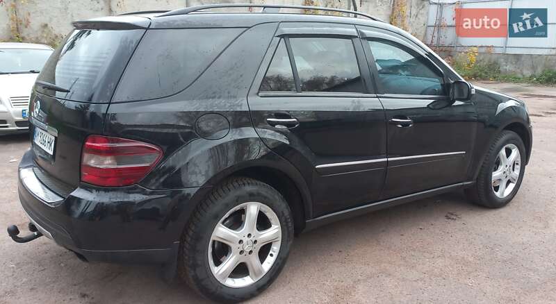 Позашляховик / Кросовер Mercedes-Benz M-Class 2006 в Житомирі