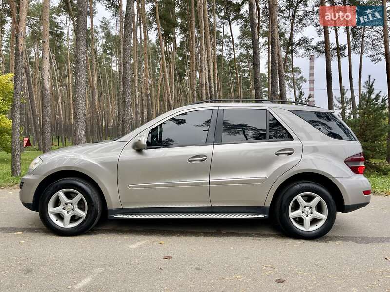 Позашляховик / Кросовер Mercedes-Benz M-Class 2008 в Києві