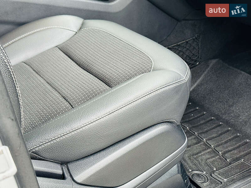 Позашляховик / Кросовер Mercedes-Benz M-Class 2013 в Дніпрі