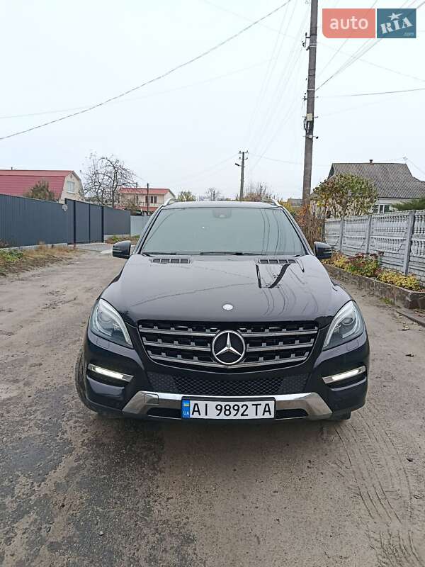 Внедорожник / Кроссовер Mercedes-Benz M-Class 2013 в Киеве фото Внедорожник / Кроссовер Mercedes-Benz M-Class 2013 в Киеве