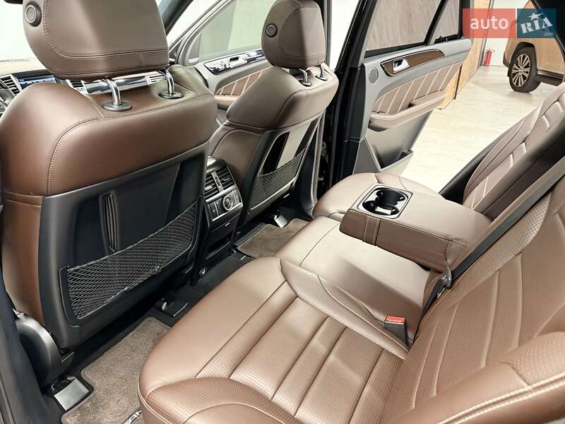 Внедорожник / Кроссовер Mercedes-Benz M-Class 2012 в Киеве фото 27 Внедорожник / Кроссовер Mercedes-Benz M-Class 2012 в Киеве