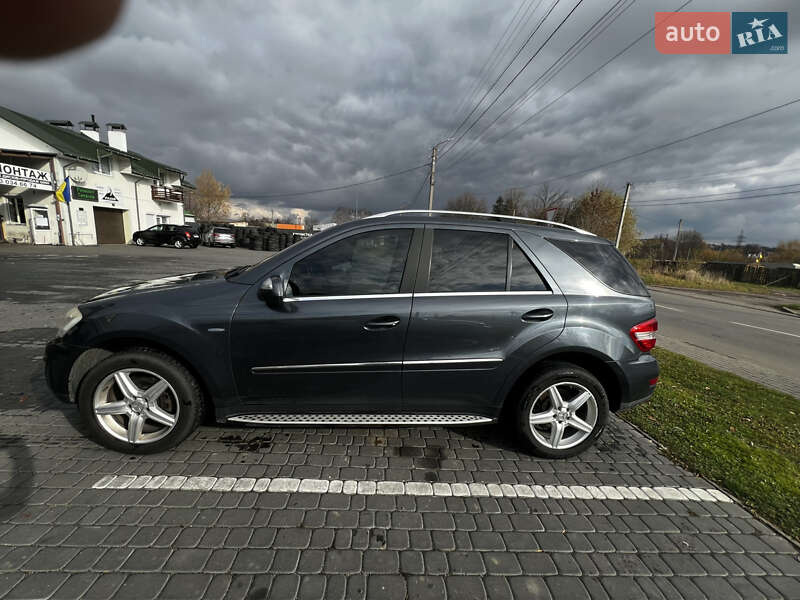 Внедорожник / Кроссовер Mercedes-Benz M-Class 2010 в Трускавце фото 20 Внедорожник / Кроссовер Mercedes-Benz M-Class 2010 в Трускавце