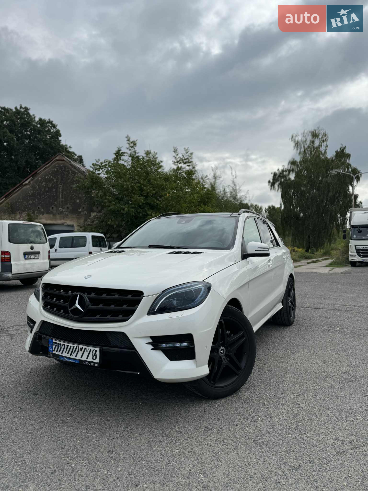 2012 Mercedes-Benz M-klasse - фото 1