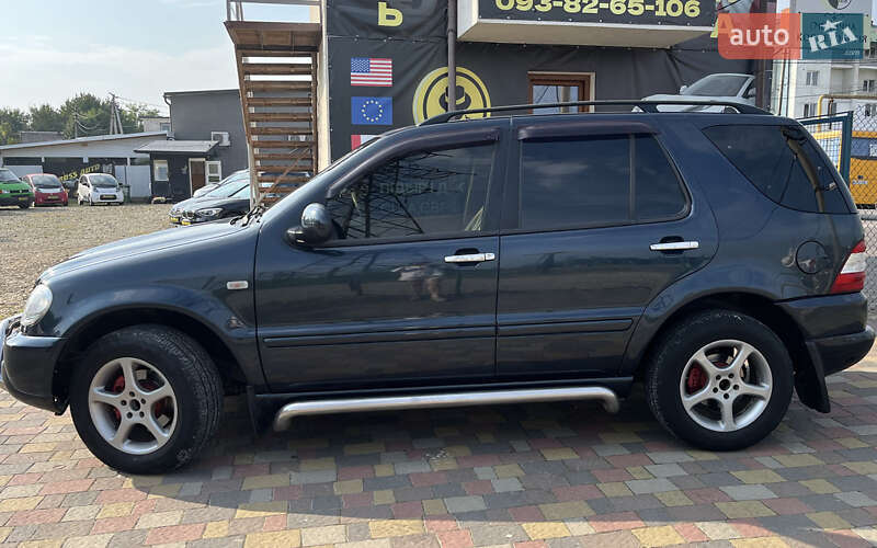 Внедорожник / Кроссовер Mercedes-Benz M-Class 2001 в Стрые