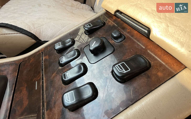 Внедорожник / Кроссовер Mercedes-Benz M-Class 2001 в Стрые