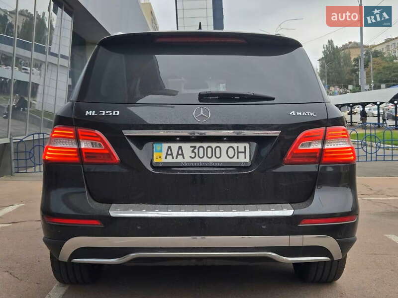 Внедорожник / Кроссовер Mercedes-Benz M-Class 2013 в Киеве фото 8 Внедорожник / Кроссовер Mercedes-Benz M-Class 2013 в Киеве