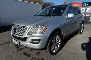 Внедорожник / Кроссовер Mercedes-Benz M-Class 2010 в Львове