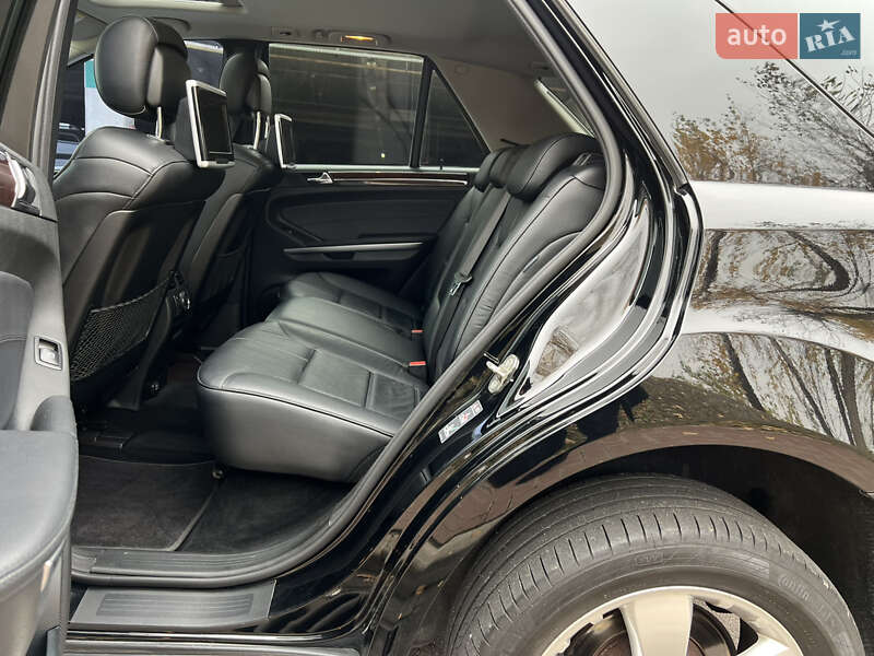 Внедорожник / Кроссовер Mercedes-Benz M-Class 2008 в Киеве