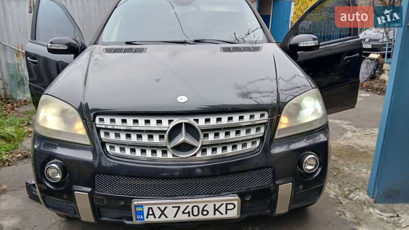 Mercedes-Benz M-Class 2008