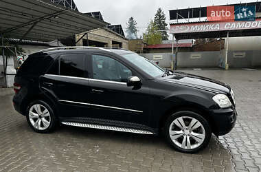 Позашляховик / Кросовер Mercedes-Benz M-Class 2009 в Герці