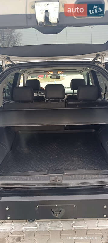 Внедорожник / Кроссовер Mercedes-Benz M-Class 2002 в Киеве фото 37 Внедорожник / Кроссовер Mercedes-Benz M-Class 2002 в Киеве