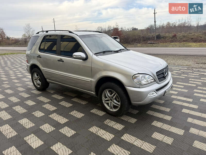 Внедорожник / Кроссовер Mercedes-Benz M-Class 2002 в Тячеве фото 6 Внедорожник / Кроссовер Mercedes-Benz M-Class 2002 в Тячеве