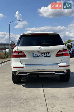 Внедорожник / Кроссовер Mercedes-Benz M-Class 2012 в Мукачево