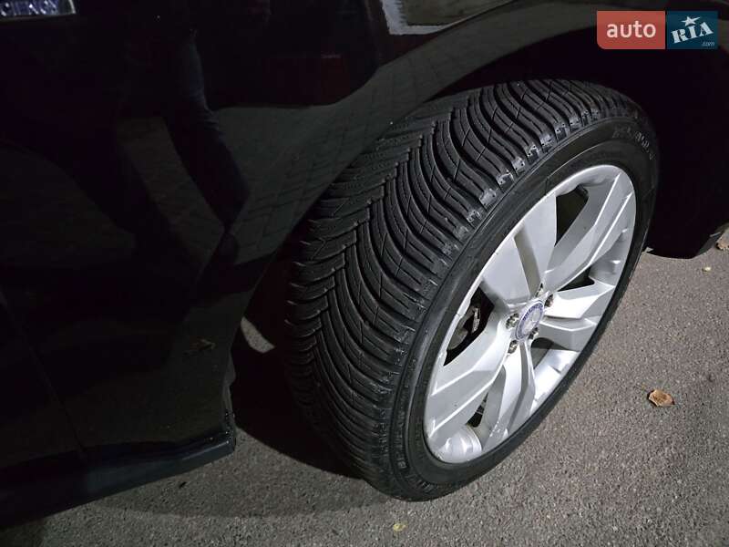 Позашляховик / Кросовер Mercedes-Benz M-Class 2010 в Первомайську