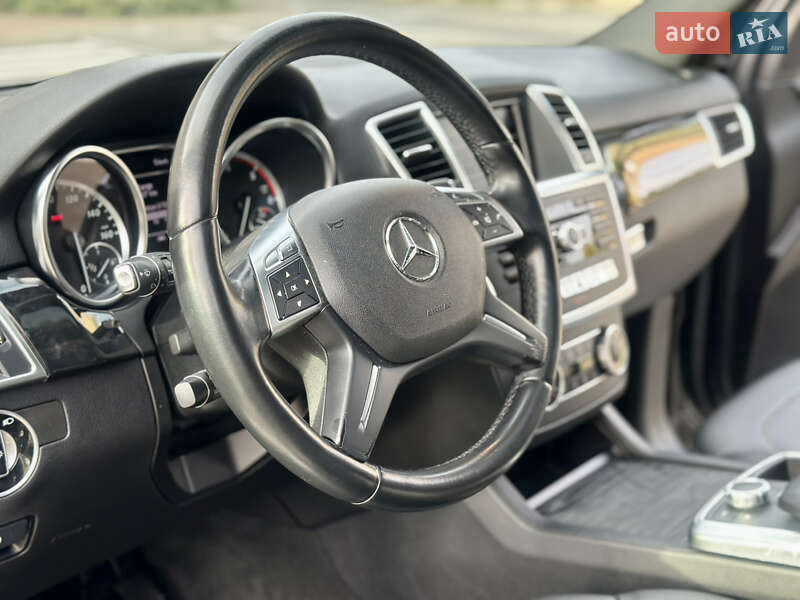 Позашляховик / Кросовер Mercedes-Benz M-Class 2012 в Києві фото 31 Позашляховик / Кросовер Mercedes-Benz M-Class 2012 в Києві