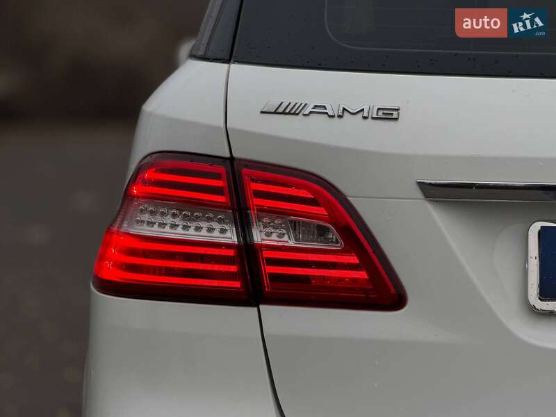 Позашляховик / Кросовер Mercedes-Benz M-Class 2013 в Кривому Розі