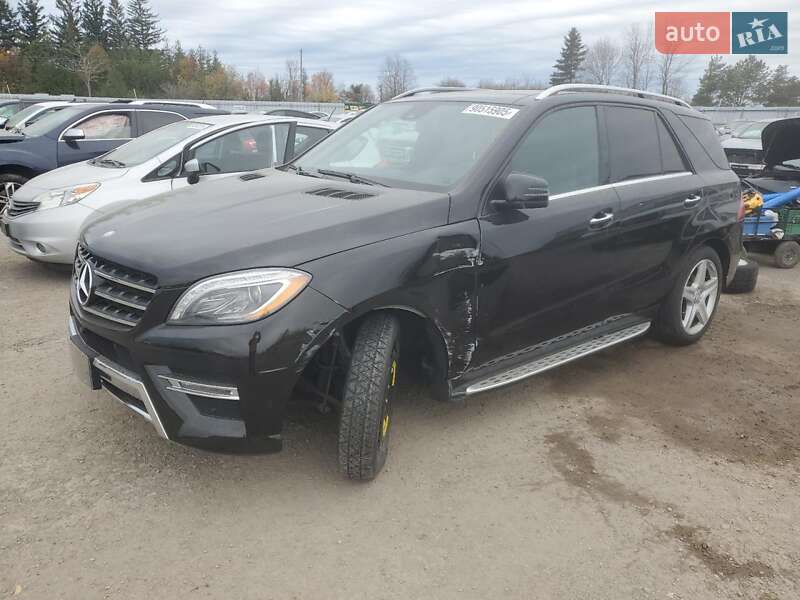 Внедорожник / Кроссовер Mercedes-Benz M-Class 2014 в Львове