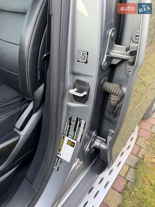 Позашляховик / Кросовер Mercedes-Benz M-Class 2015 в Луцьку фото 21 Позашляховик / Кросовер Mercedes-Benz M-Class 2015 в Луцьку