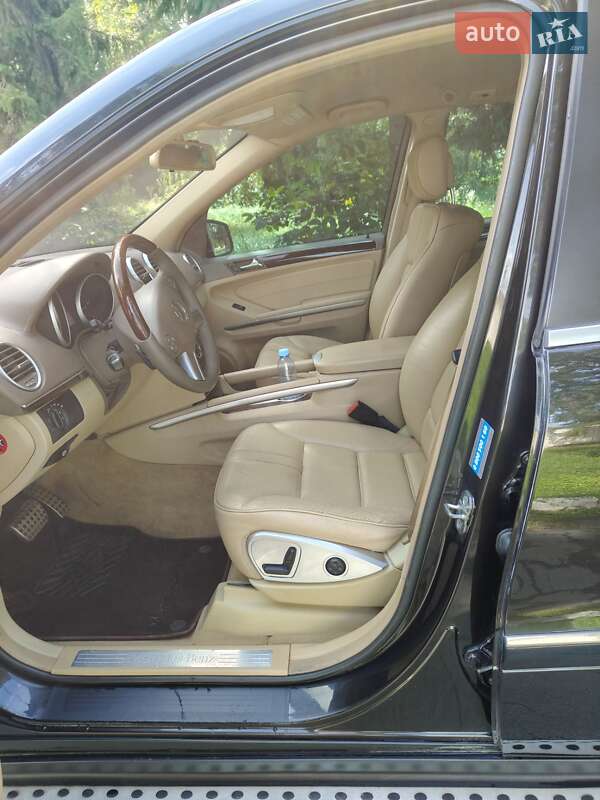 Позашляховик / Кросовер Mercedes-Benz M-Class 2011 в Острозі фото 7 Позашляховик / Кросовер Mercedes-Benz M-Class 2011 в Острозі