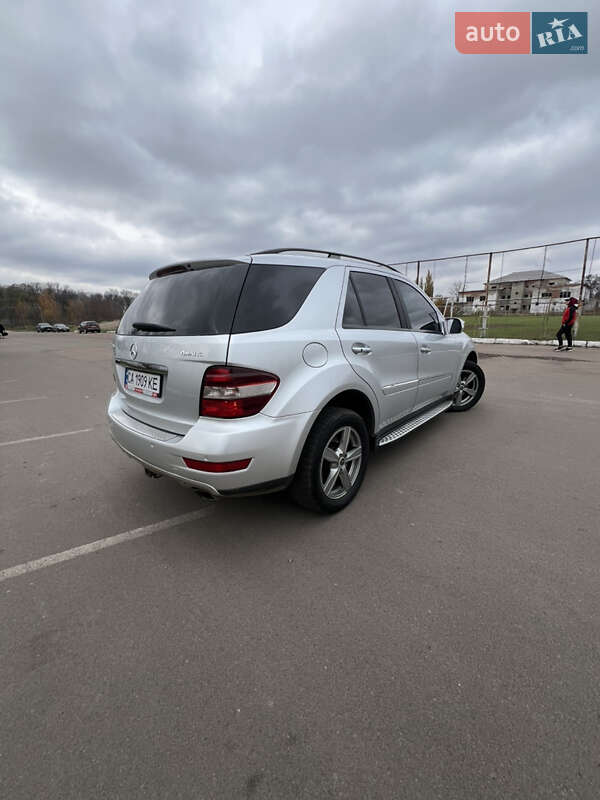 Позашляховик / Кросовер Mercedes-Benz M-Class 2008 в Прилуках фото 4 Позашляховик / Кросовер Mercedes-Benz M-Class 2008 в Прилуках