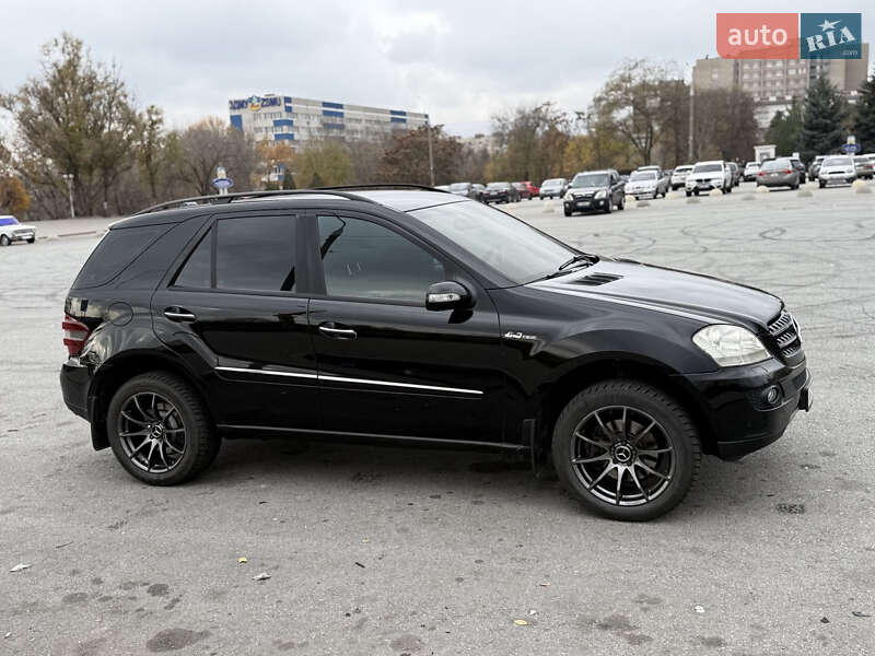 Позашляховик / Кросовер Mercedes-Benz M-Class 2006 в Запоріжжі