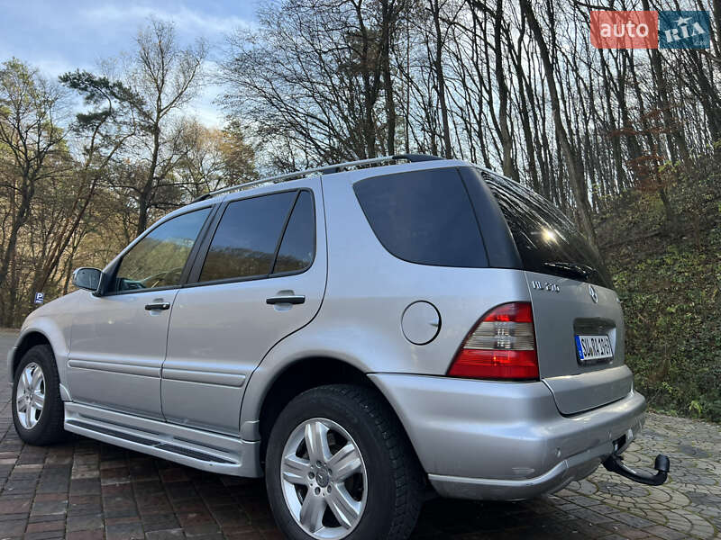 Позашляховик / Кросовер Mercedes-Benz M-Class 2004 в Заліщиках