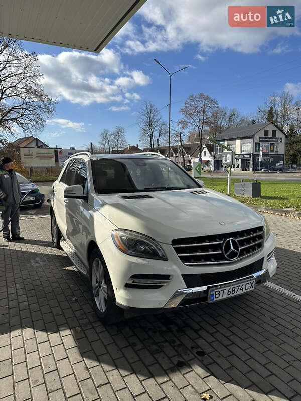 Позашляховик / Кросовер Mercedes-Benz M-Class 2013 в Хусті фото 3 Позашляховик / Кросовер Mercedes-Benz M-Class 2013 в Хусті
